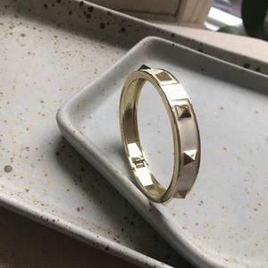 Modern White and gold Bracelet